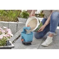 Handstrooier - M - Gardena 11 Handstrooier - M - Gardena -FloraHome Verkoopwinkel handstrooier m gardena 5 4
