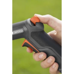 Premium Reinigingssproeier - Gardena -FloraHome Verkoopwinkel premium reinigingssproeier gardena 3 9