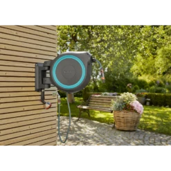 Wandslangenbox RollUp - M/L - 25m - Blauw - Gardena -FloraHome Verkoopwinkel wandslangenbox rollup m l 25m blauw gardena 5 7