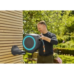 Wandslangenbox RollUp - S - 15m - Blauw - Gardena -FloraHome Verkoopwinkel wandslangenbox rollup s 15m blauw gardena 4 7